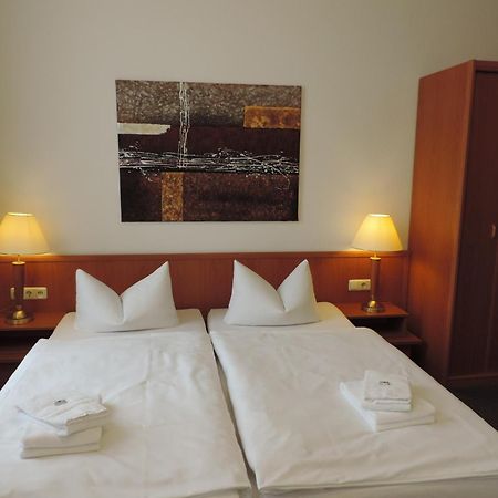 Hotel Carl von Clausewitz Burg bei Magdeburg Zimmer foto